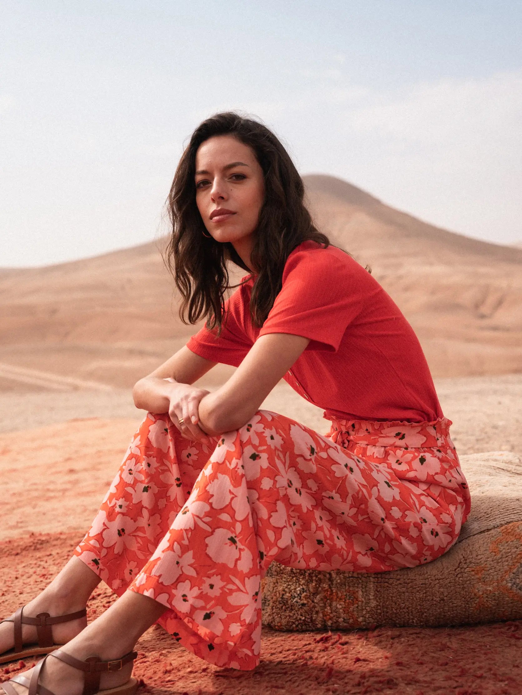 Nicole coral, round neck, pearl button Tee shirt from Garance Paris.